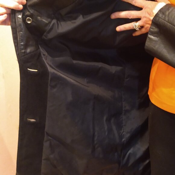 Black Leather coat - Picture 5 of 5